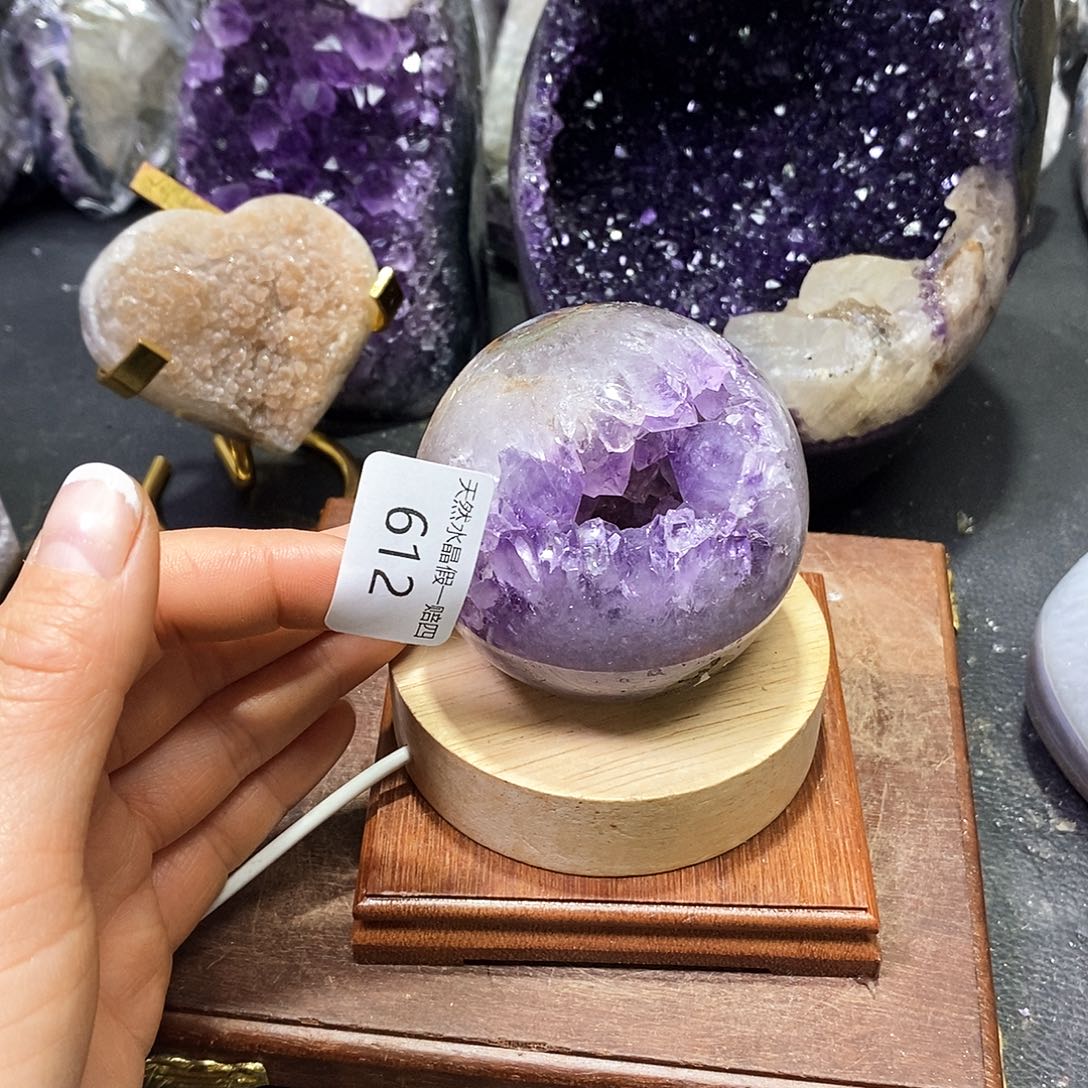 水晶大型摆件（非配饰）未镶嵌