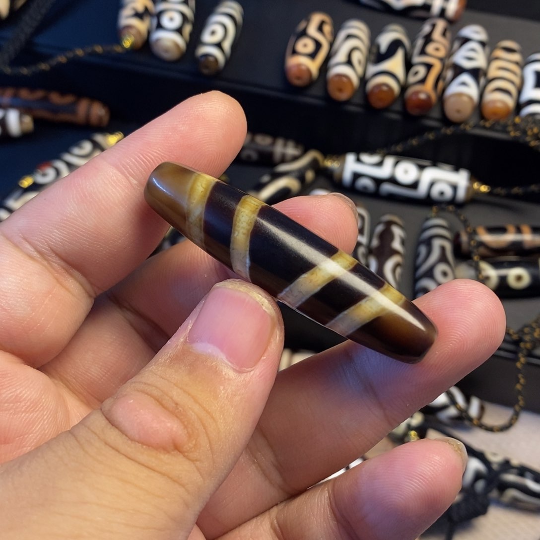 玛瑙/玉髓颈饰未镶嵌北*