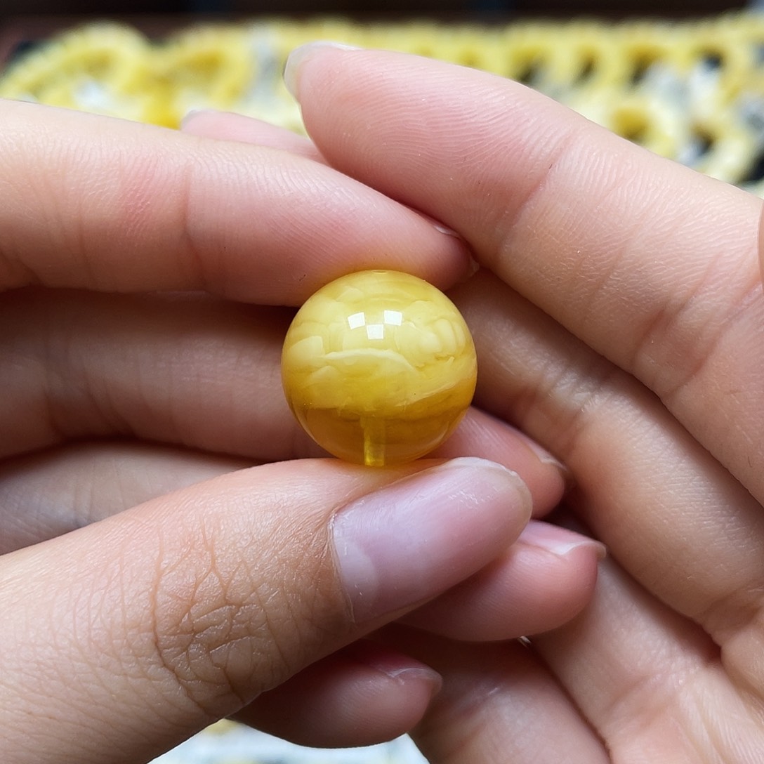 蜜蜡裸石未镶嵌圆珠15.6mm花粉