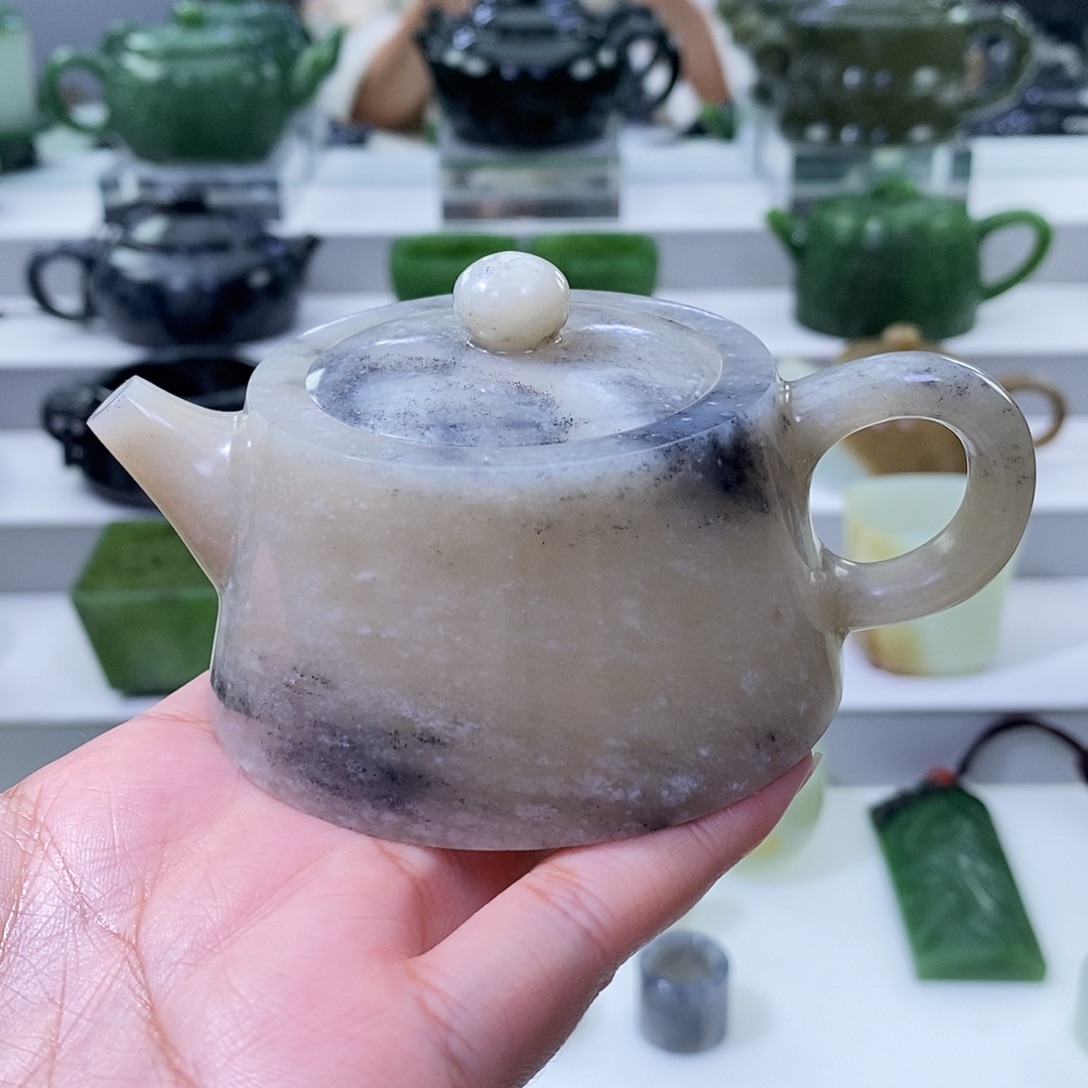 和田玉未镶嵌挂件茶壶