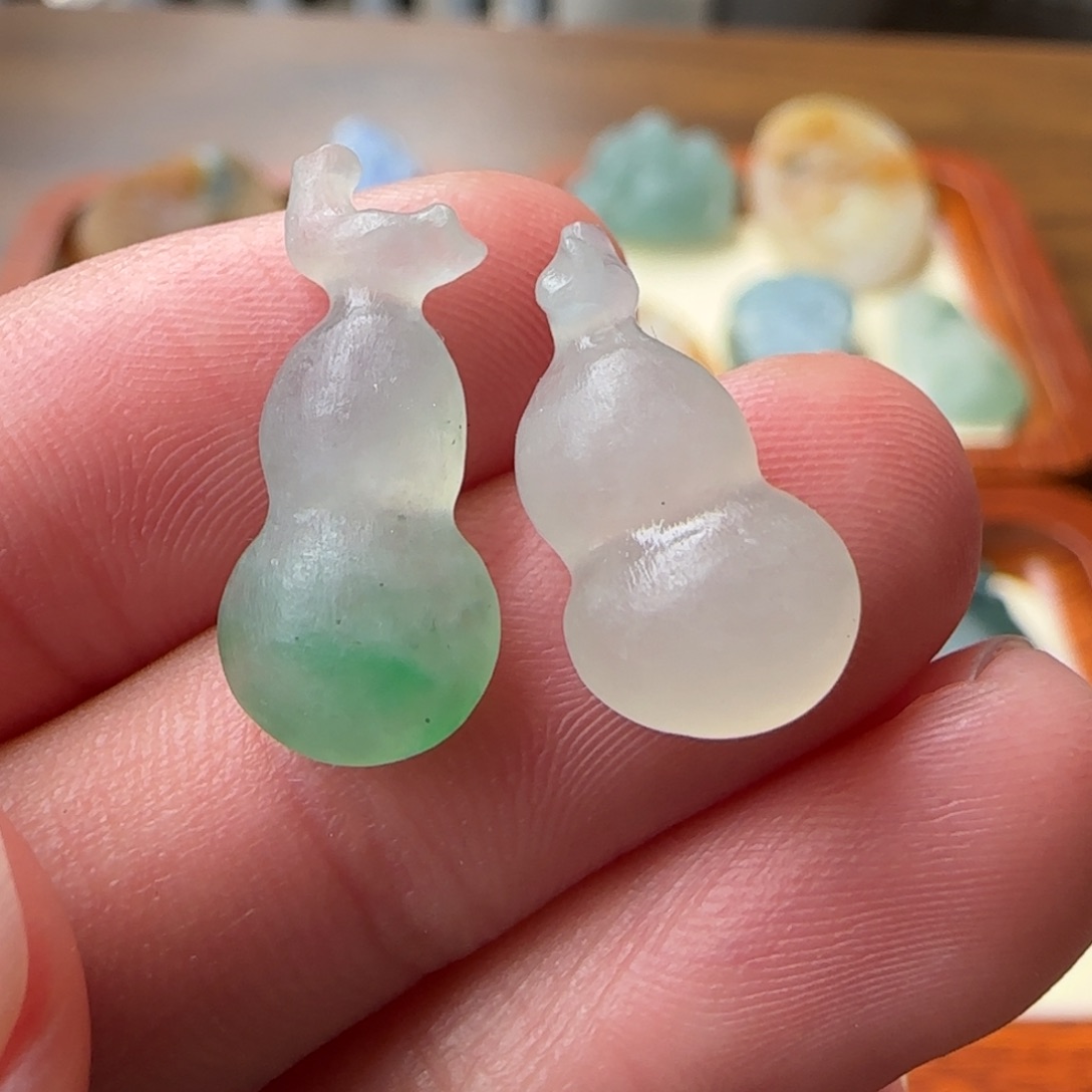 定制翡翠未镶嵌葫芦