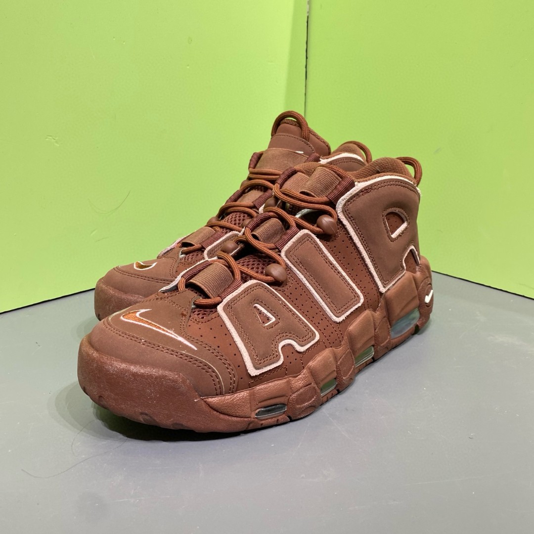 权志龙 大AIR 棕粉42.5码 原盒下地1.2次 很新成色 市场价1299