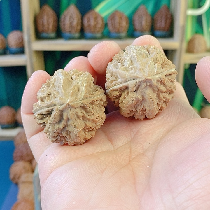 文玩核桃吊坠034方圆