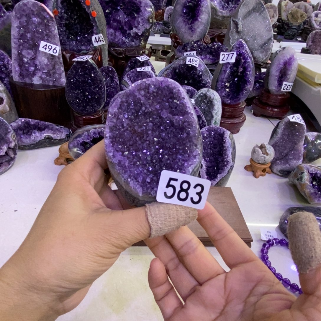 水晶大型摆件（非配饰）未镶嵌