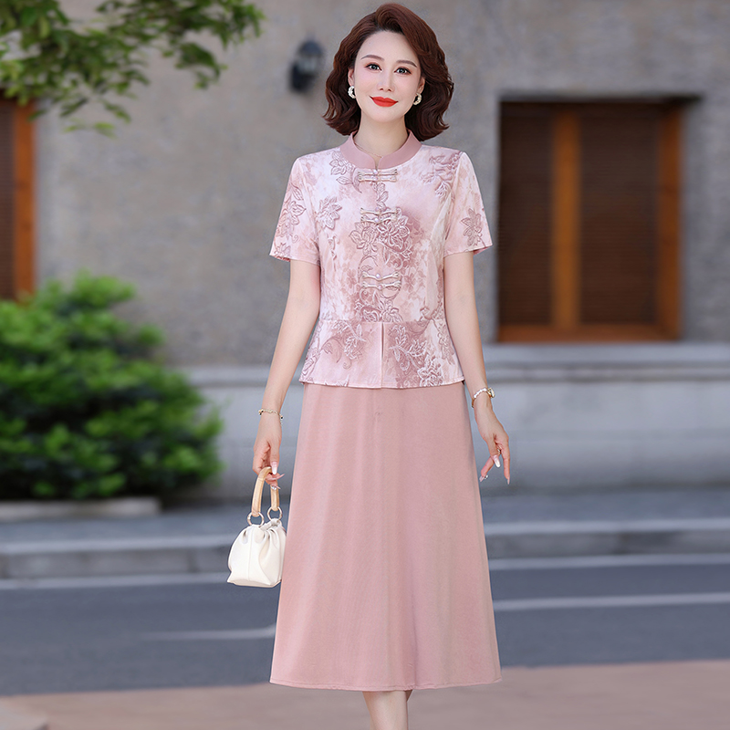 新中式妈妈连衣裙夏装2025新款中老年女雪纺裙子假两件高贵阔太太
