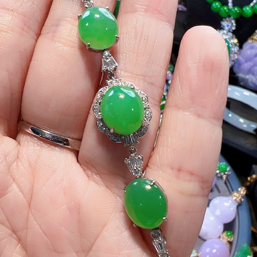 翡翠手链18K金镶嵌签收后24小时鉴赏期 