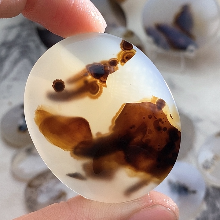 玛瑙/玉髓颈饰未镶嵌