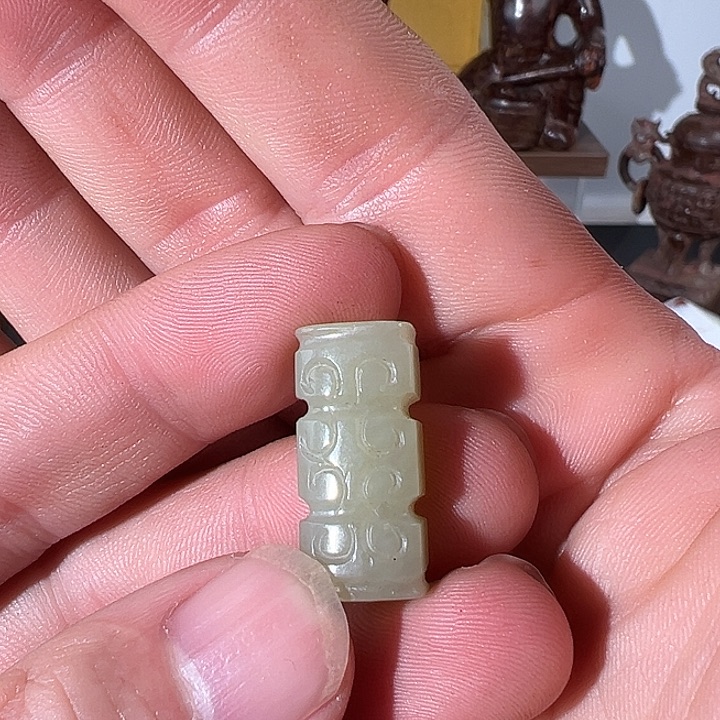 古***明和田玉（糖玉）未镶嵌颈饰