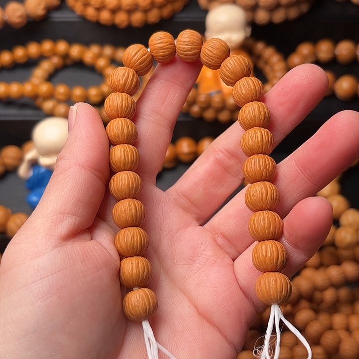 卓***猴头核桃手串去中央音乐学院