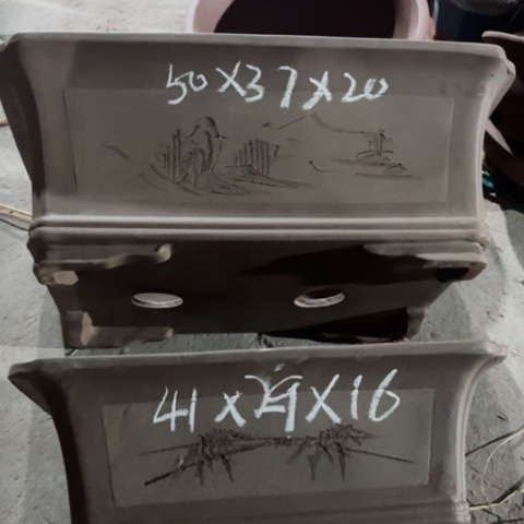 紫砂花盆    128-2。    