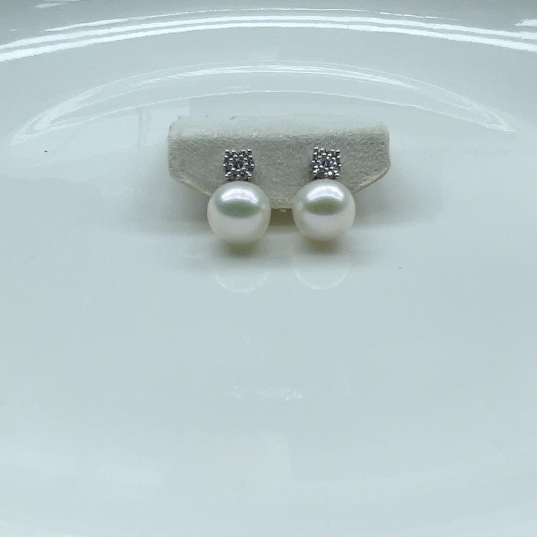 银S925镶嵌耳饰淡水珍珠