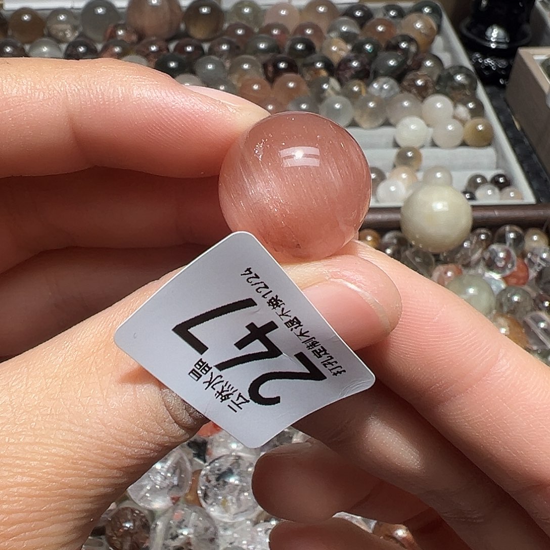 ****妮水晶珠宝半成品未镶嵌