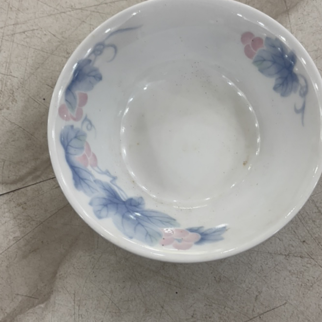 18cm葡萄花菜碗微瑕