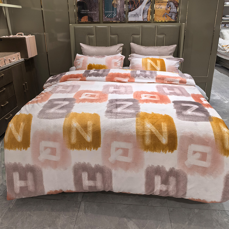 【双11惊喜价】悦达家纺《趣味字母》牛奶绒印花四件套加绒加厚保暖