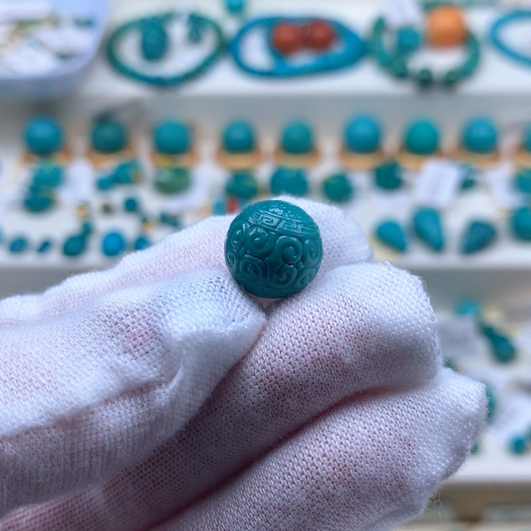 绿松石配饰未镶嵌