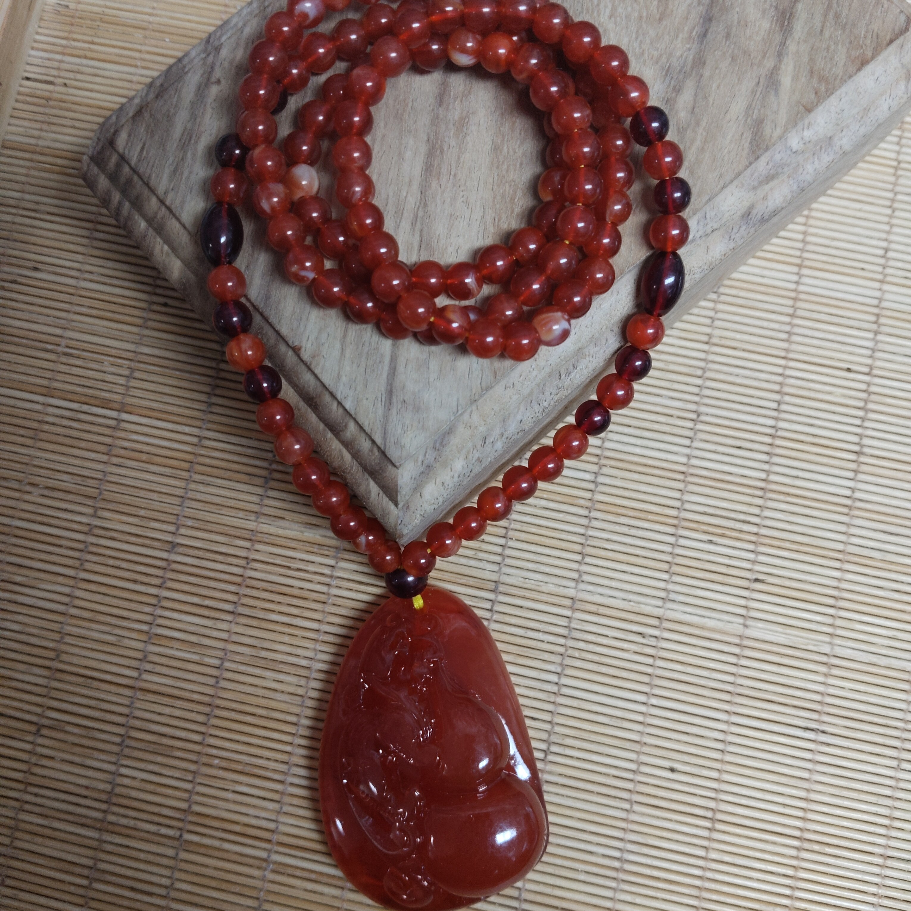 2028号吊坠定制木料链接