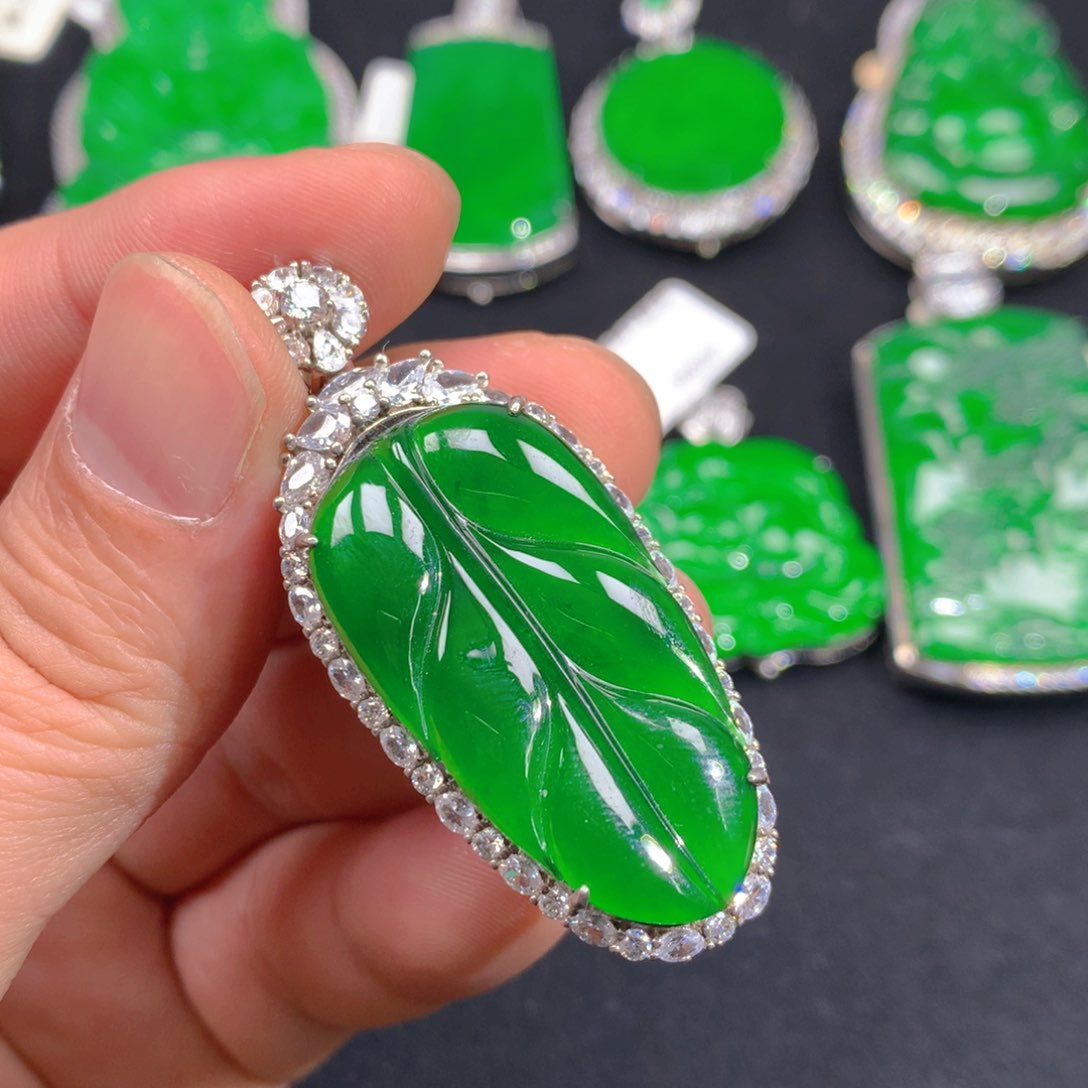 翡翠颈饰银S925镶嵌11111111111