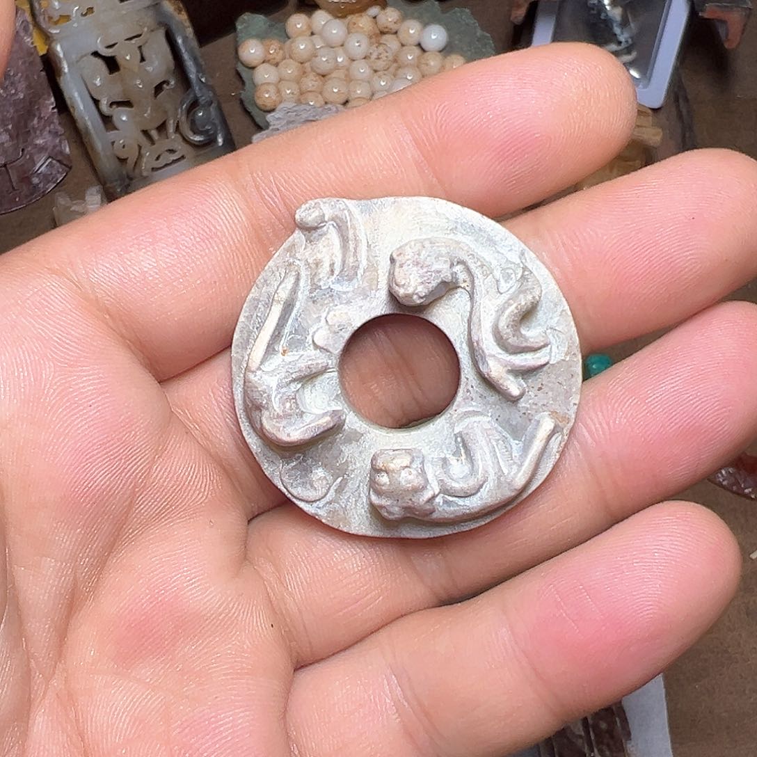 和田玉（糖玉）挂件未镶嵌