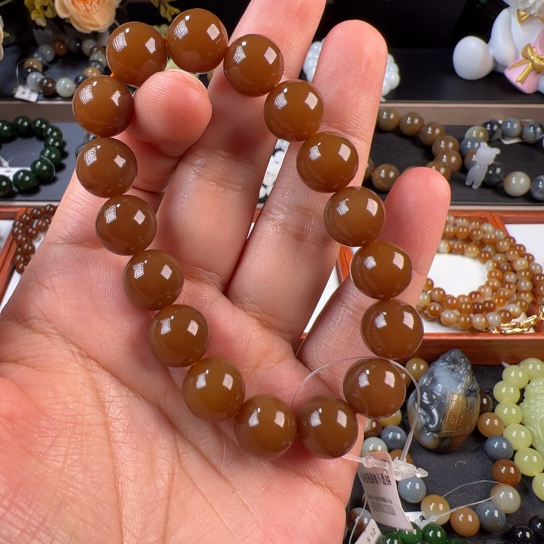 未镶嵌和田玉手链也**雨