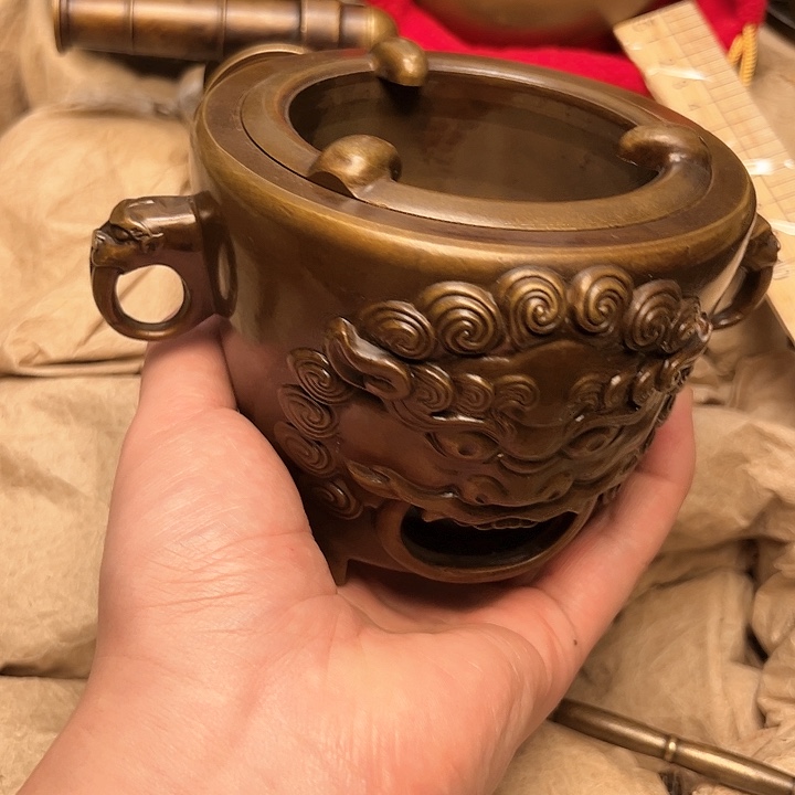 文玩铜器做工精良