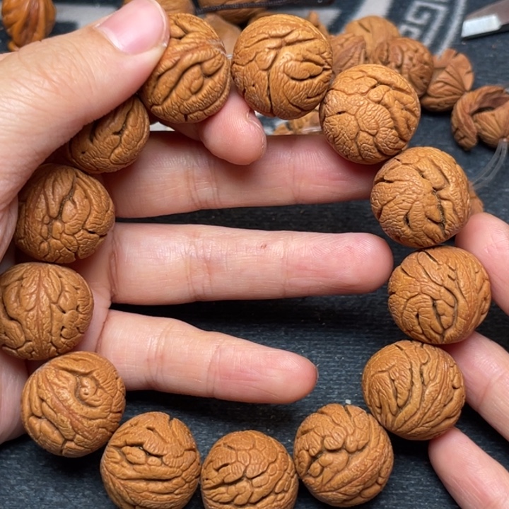 桃核手串龙纹桃核