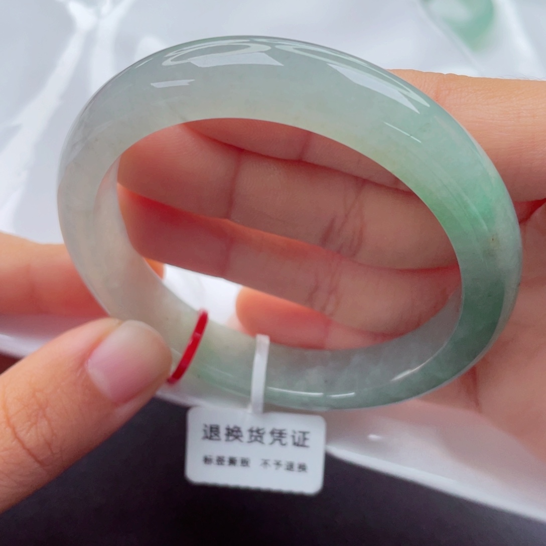 未镶嵌手镯翡翠56圈