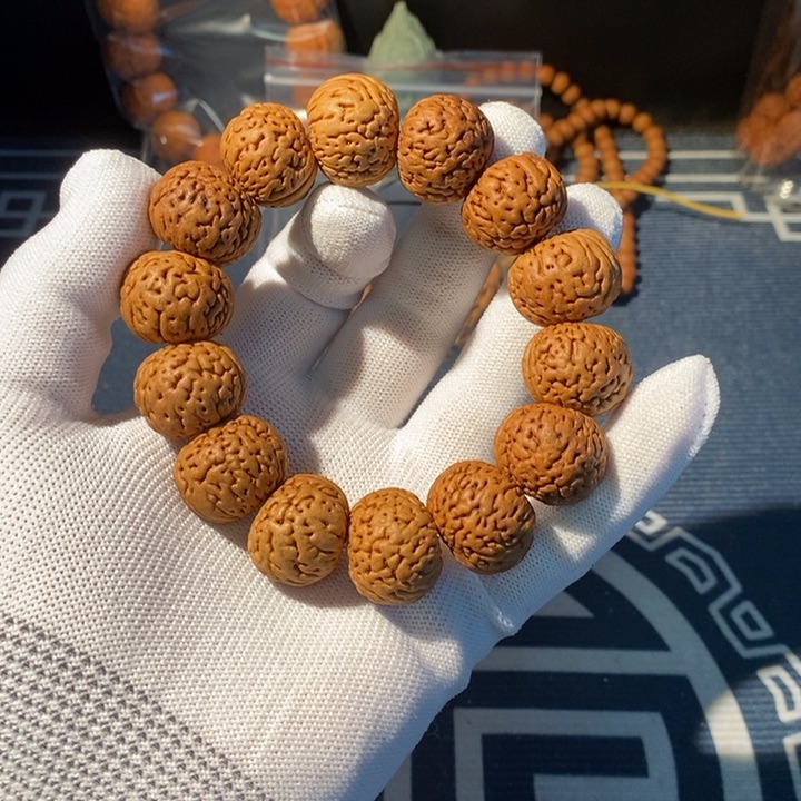 文玩核桃手串……2