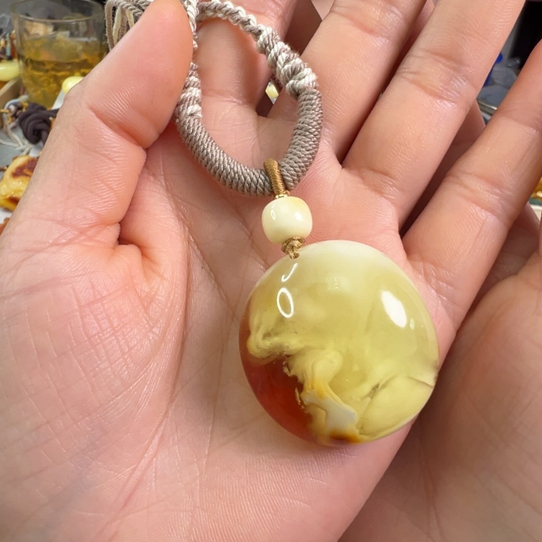 琥珀裸石未镶嵌蜜蜡