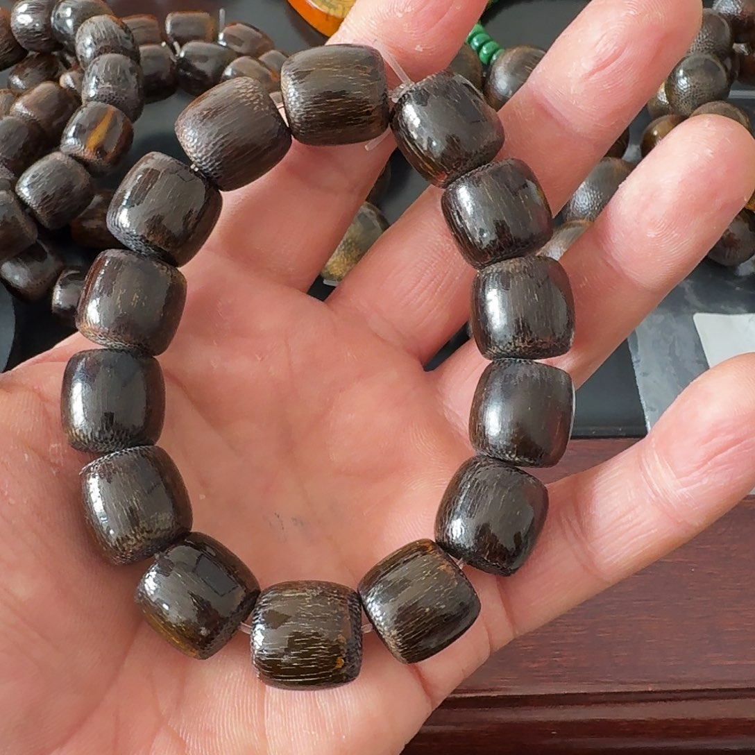 非洲紫檀（红花梨）