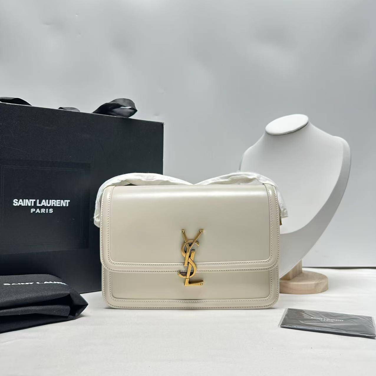 胖虎佳佳/圣罗兰/99新/公价0/箱包/斜挎包/31B2501080003