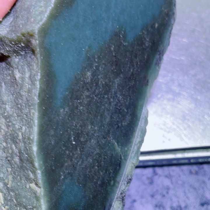 金***-和田玉（糖玉）未镶嵌珠宝半成品