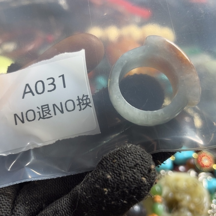 军***琉璃手工艺品031031