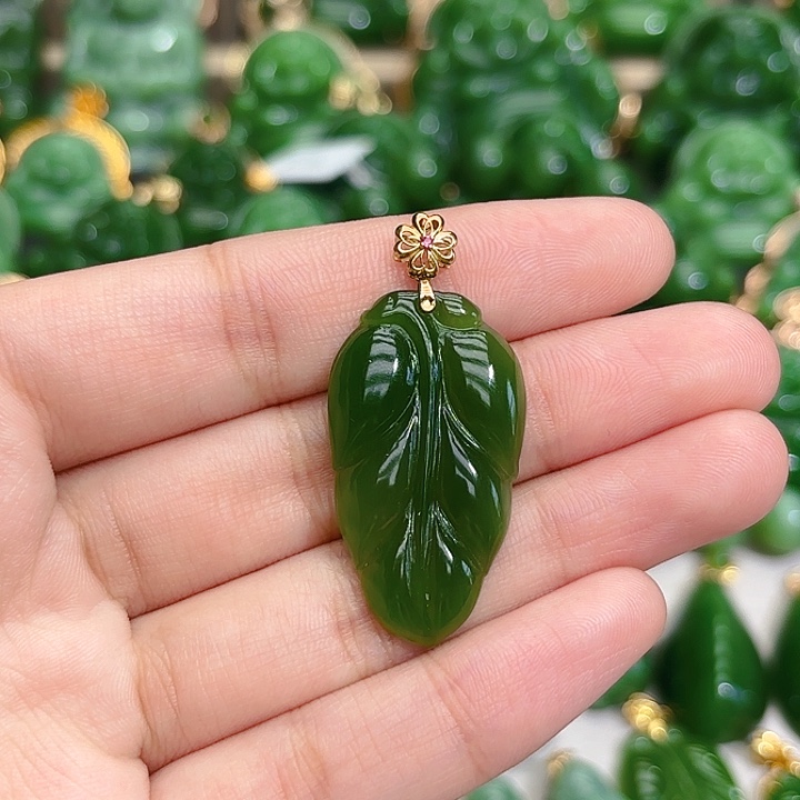 和田玉（碧玉）18K金镶嵌颈饰A****静