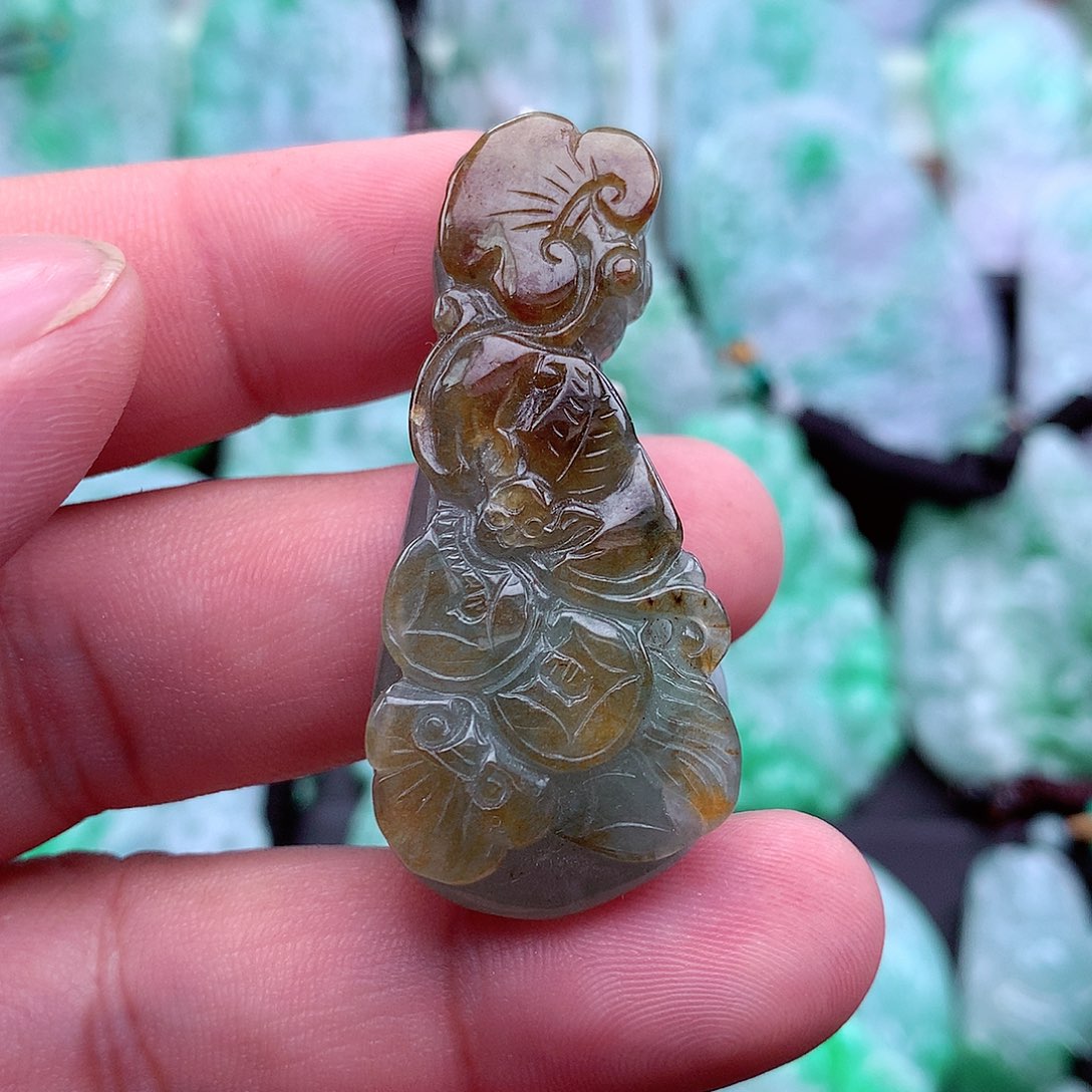 翡翠吊坠(不含链)未镶嵌