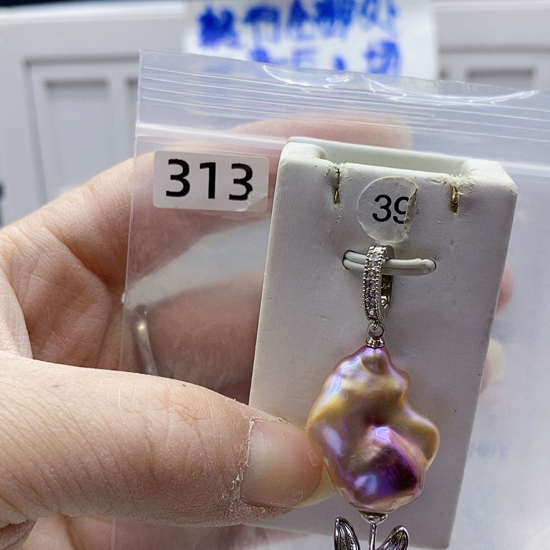 颈饰合金淡水珍珠