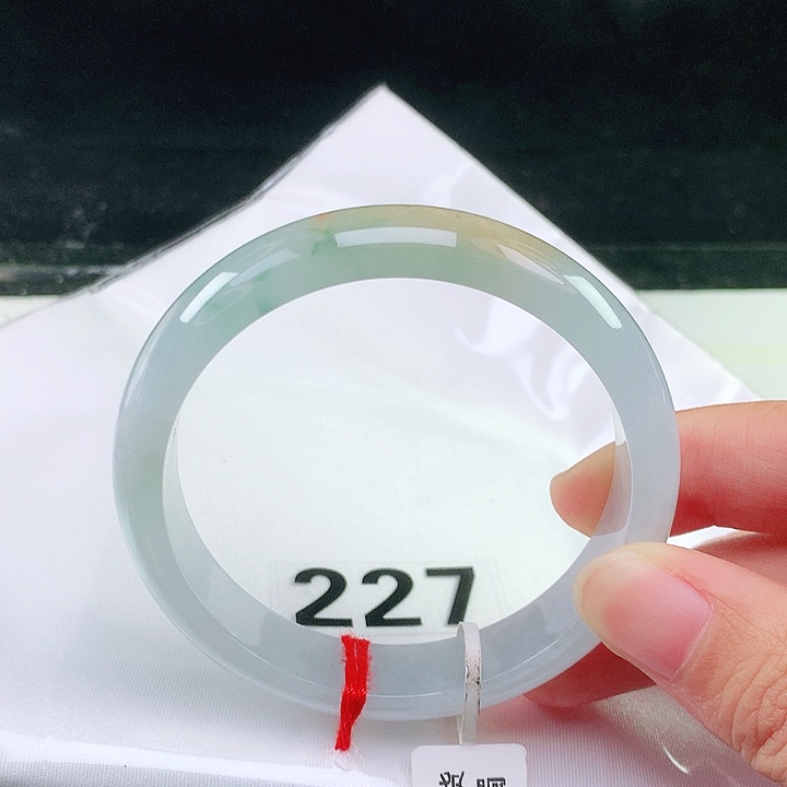 未镶嵌手镯翡翠翡翠手镯