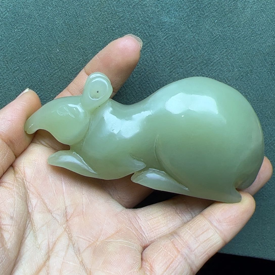 和田玉把件未镶嵌风**沙