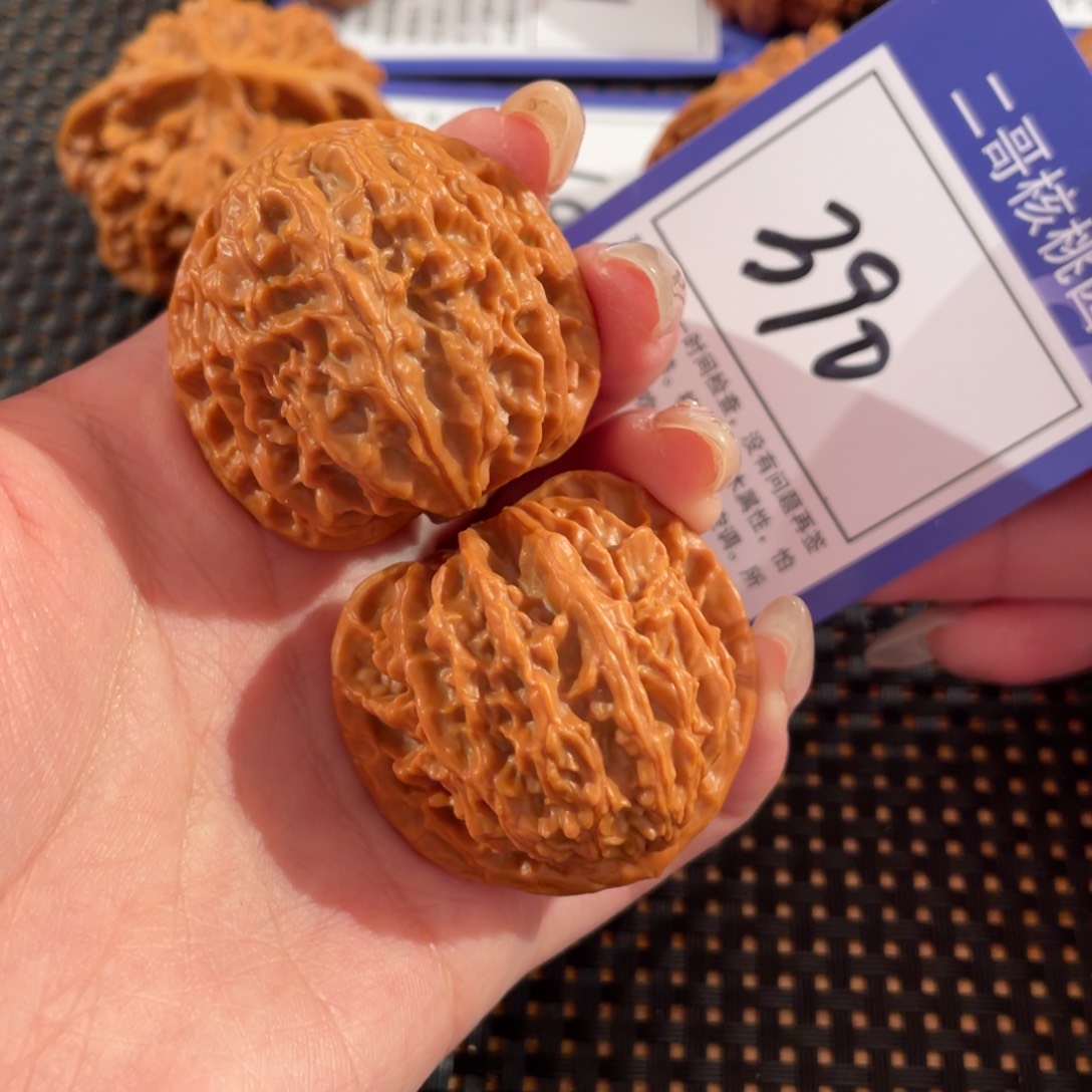 文玩核桃把件390号39尺花莲