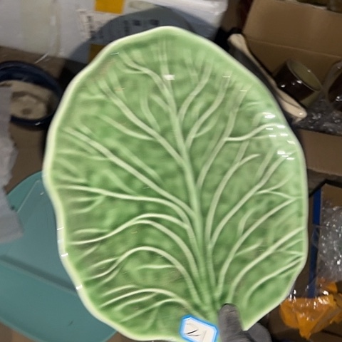 瓷片国营厂库存白菜