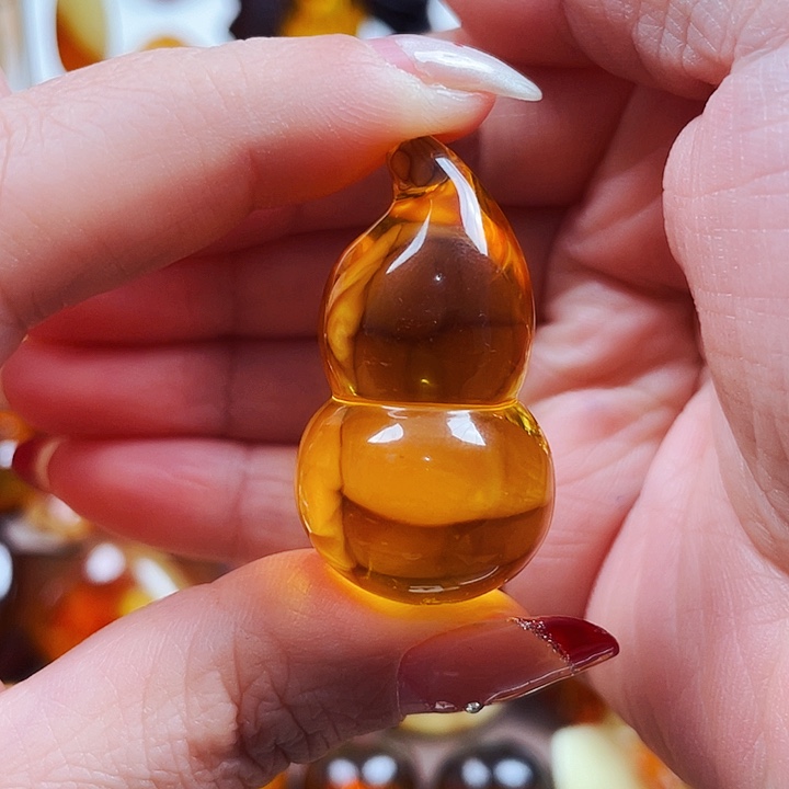 琥珀颈饰未镶嵌乐**旅吊坠