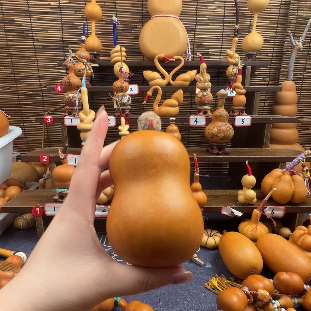 雲***哈哈哈哈哈哈哈哈哈哈哈