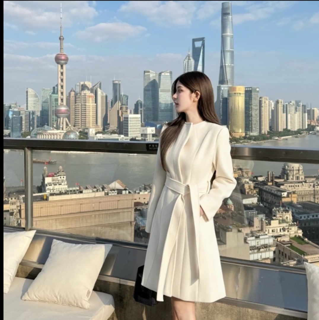 2025年冬季新款安妮大衣气质温柔千金羊毛毛呢大衣显瘦中长款