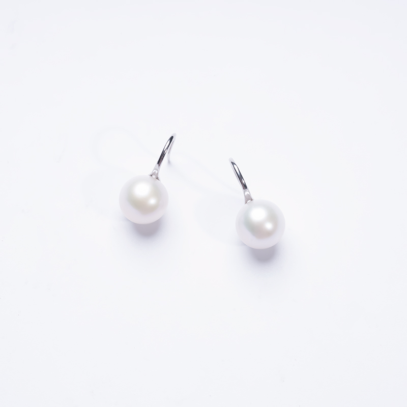 【爱迪生珍珠】银S925珍珠耳钩10-11mmQE