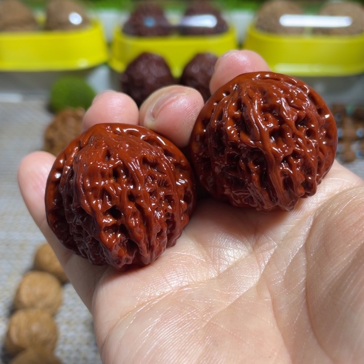 桃核把件小三角白