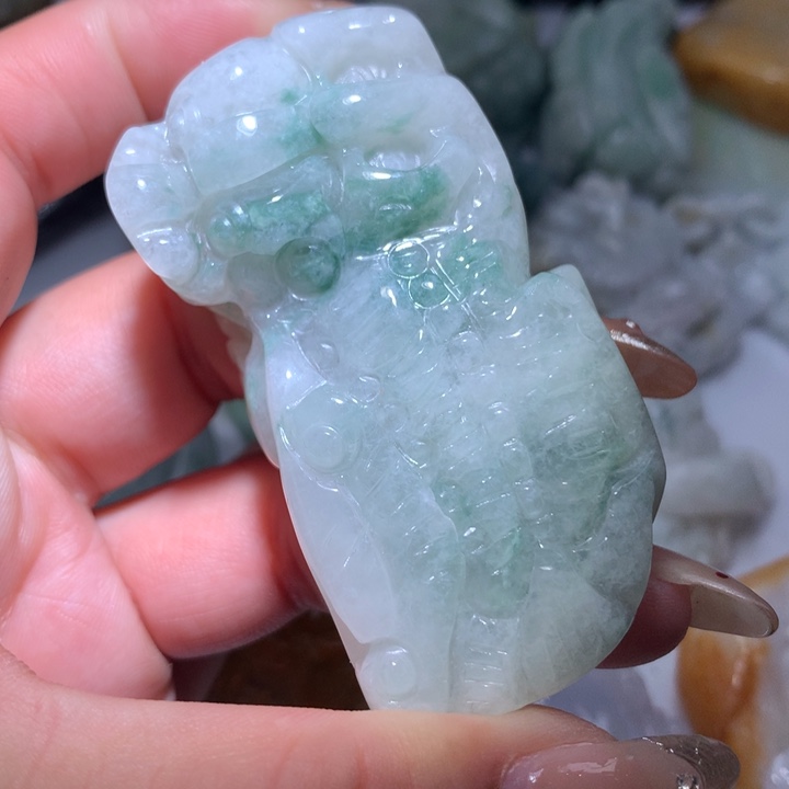 翡翠未镶嵌颈饰保真天然A货翡翠