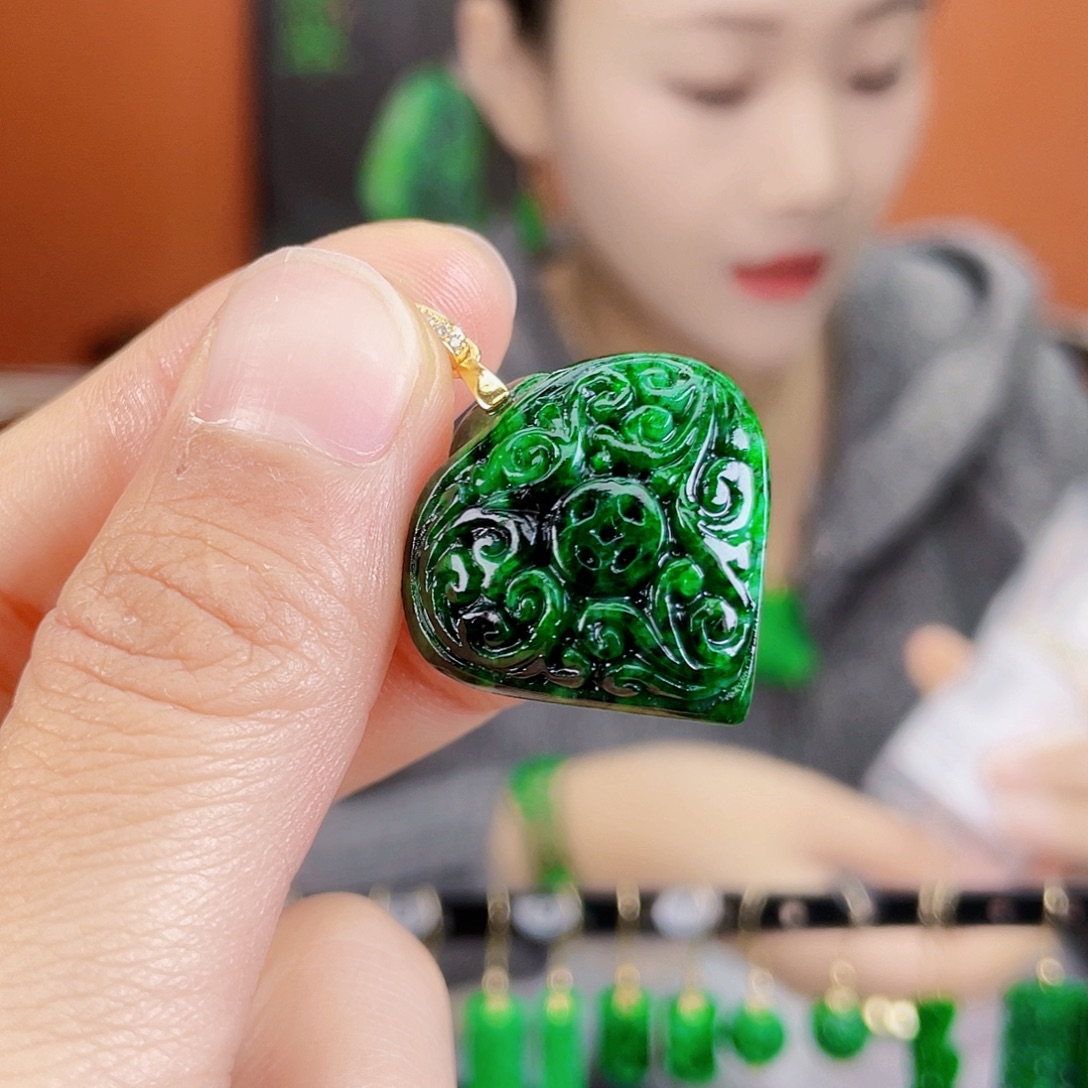 翡翠未镶嵌耳饰饰品
