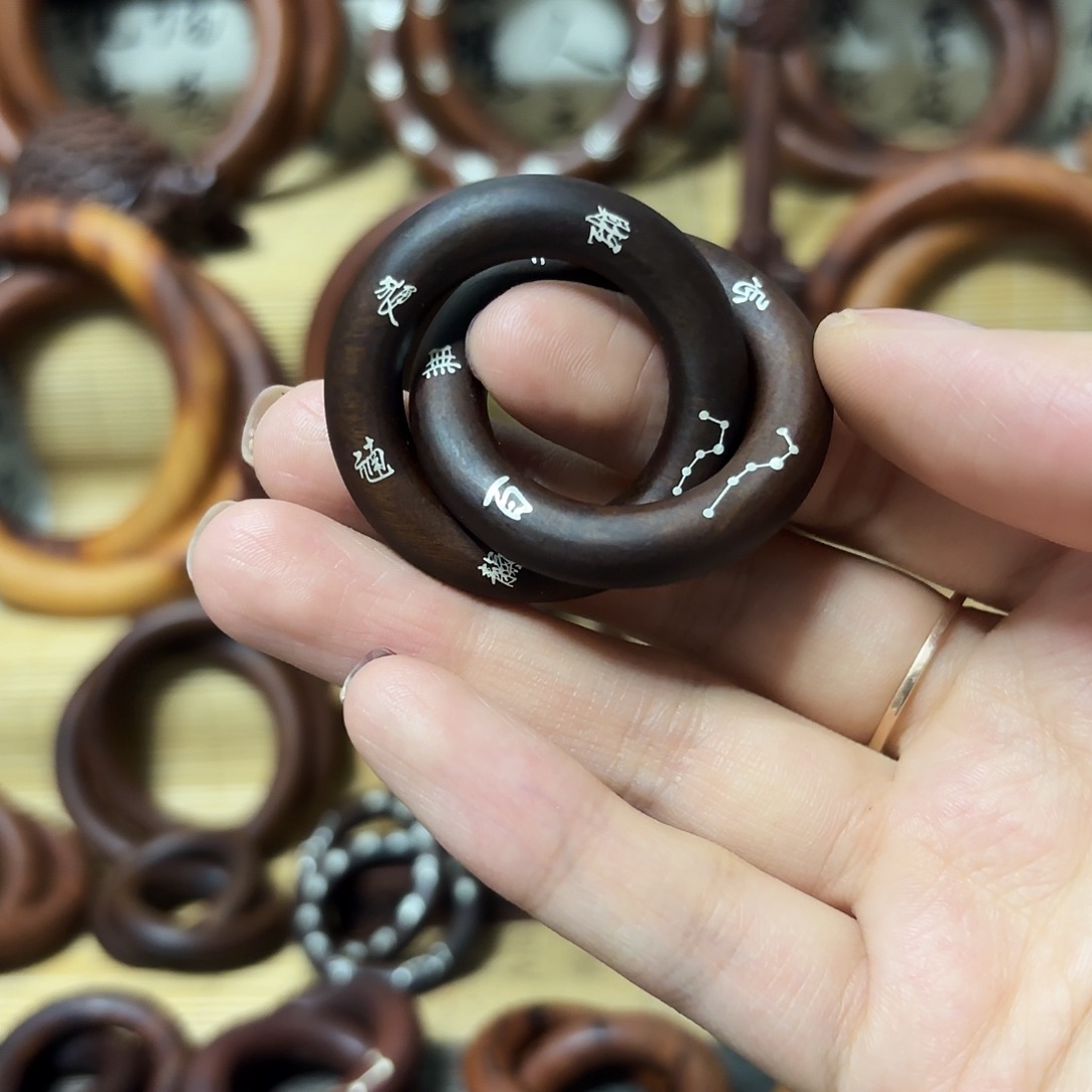 枣木茉****o雷枣玉化料2.5银