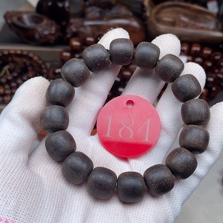 Y***鉎其他贡木绿粗抛老型1314