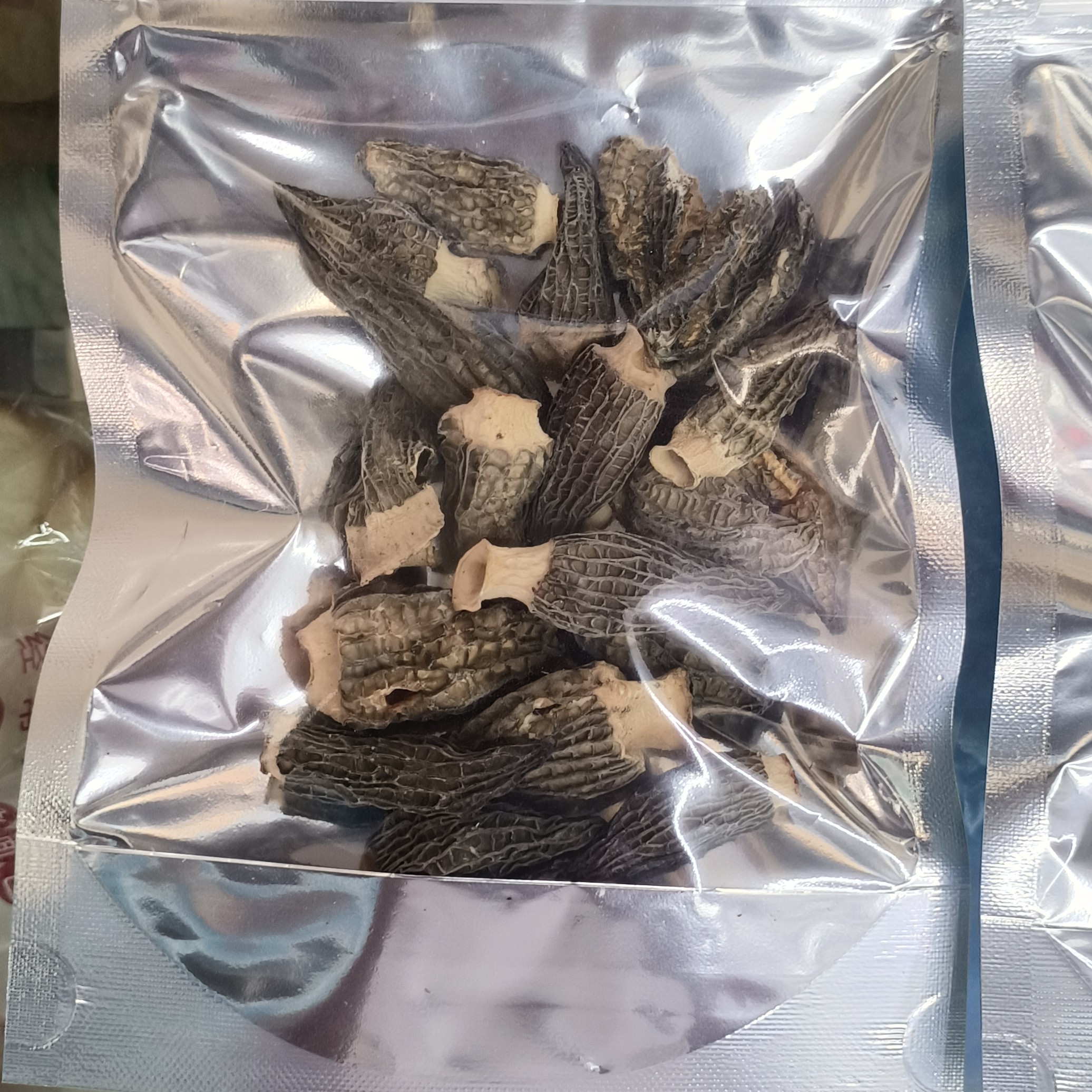 云南高山羊肚菌煲汤佳品