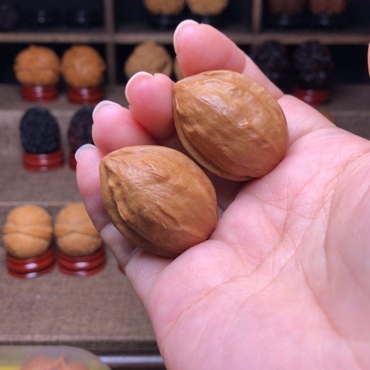 把件橄榄核1金瓜子